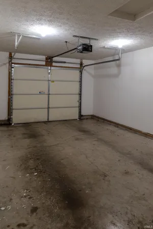 $259,900 | 1472 West Rockcrest Drive, Bloomington, IN 47403