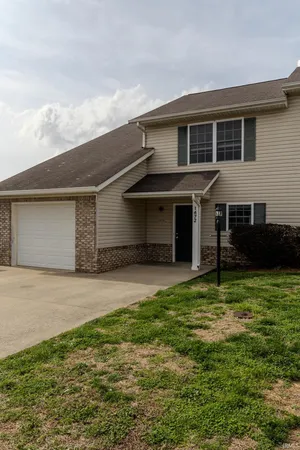 $259,900 | 1472 West Rockcrest Drive, Bloomington, IN 47403