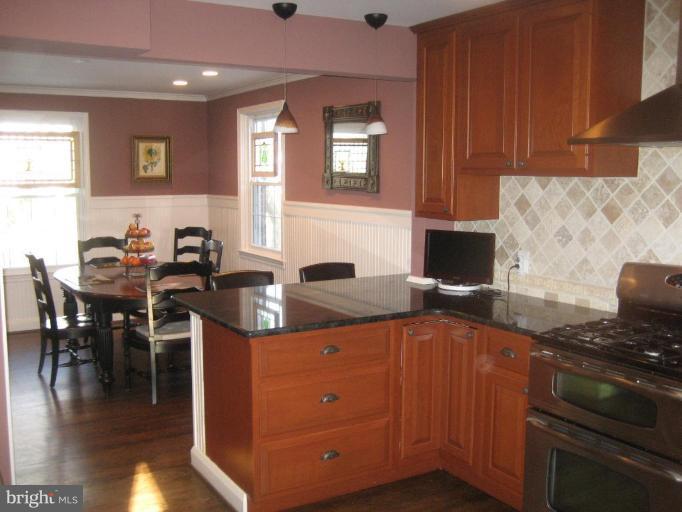 819 Ridgeleigh Road Baltimore, MD 21212 - Photo 12 of 20 Kitchen