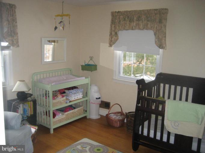 819 Ridgeleigh Road Baltimore, MD 21212 - Photo 7 of 20 Bedroom #4