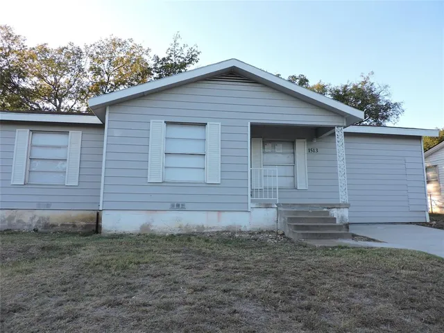 a backyard of a house