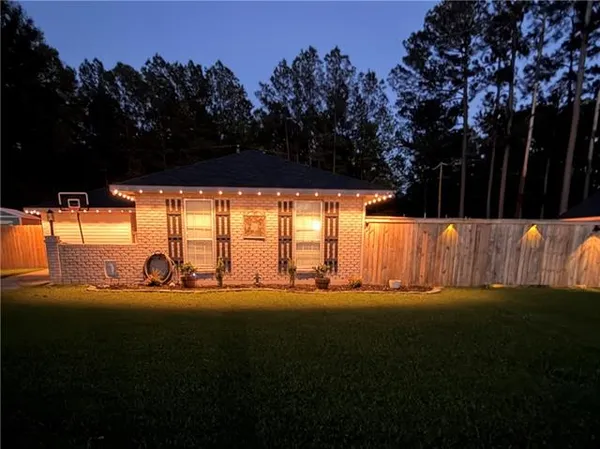 $245,000 | 6506 Pinebrook Trace, Ball, LA 71405