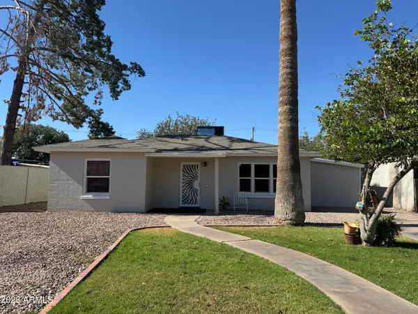 $360,000 | 725 East 1st Street, Mesa, AZ 85203