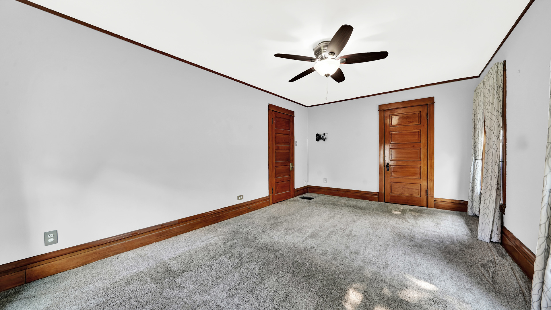 3130 Clinton Avenue Berwyn, IL 60402 - Photo 19 of 30 a view of an empty room