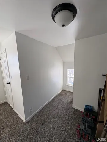 $229,000 | 512 East Walnut Street, Perry, MO 63462