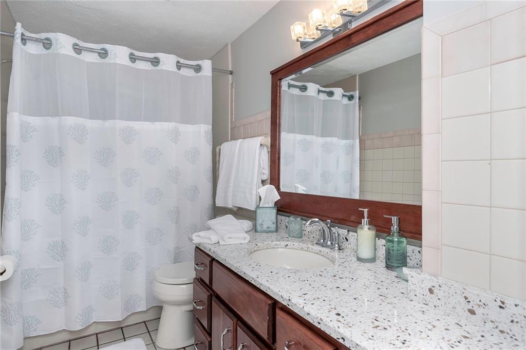 274 Shafer Road Moon Township, PA 15108 - Photo 17 of 25 Gallery Image 17