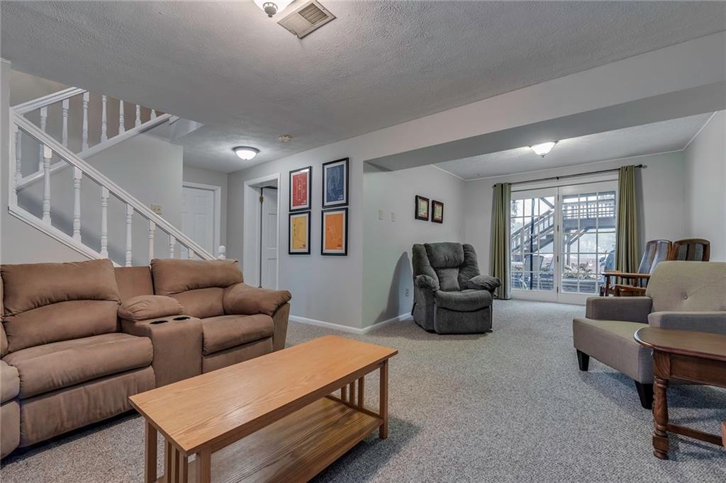 274 Shafer Road Moon Township, PA 15108 - Photo 19 of 25 Gallery Image 19