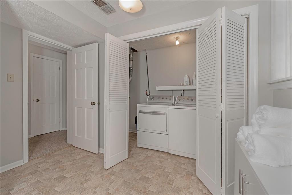 274 Shafer Road Moon Township, PA 15108 - Photo 22 of 25 Gallery Image 22