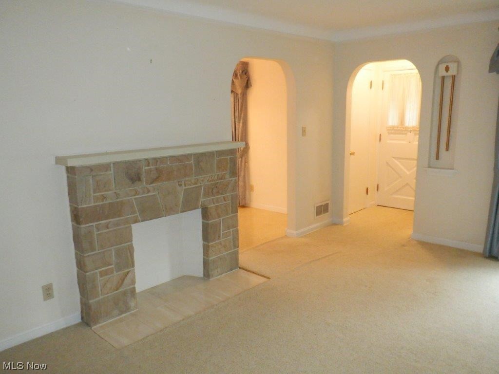 7424 Spring Garden Road, Unit R Cleveland, OH 44129 - Photo 10 of 22 decorative fireplace