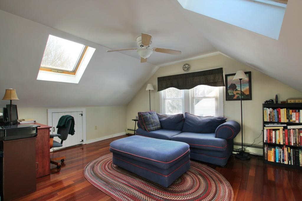 27 Westlawn Road Portland, ME 04103 - Photo 18 of 29 Photo