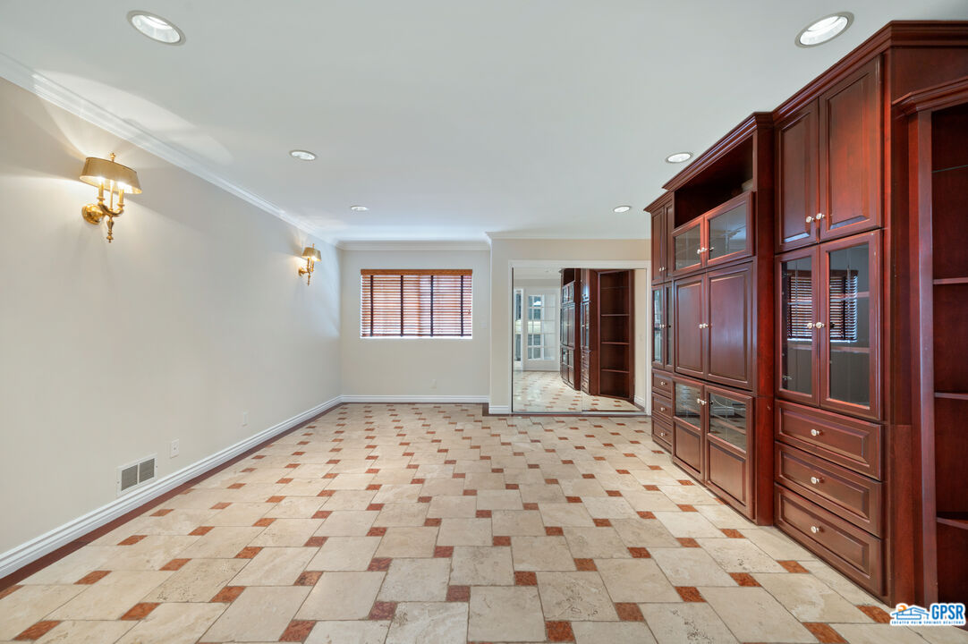 3290 Malcolm Avenue Los Angeles, CA 90034 - Photo 18 of 58