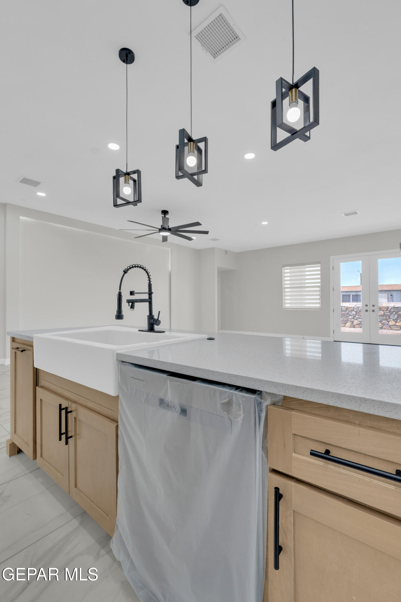 340 Burbridge Road Clint, TX 79836 - Photo 20 of 56 12 (13)