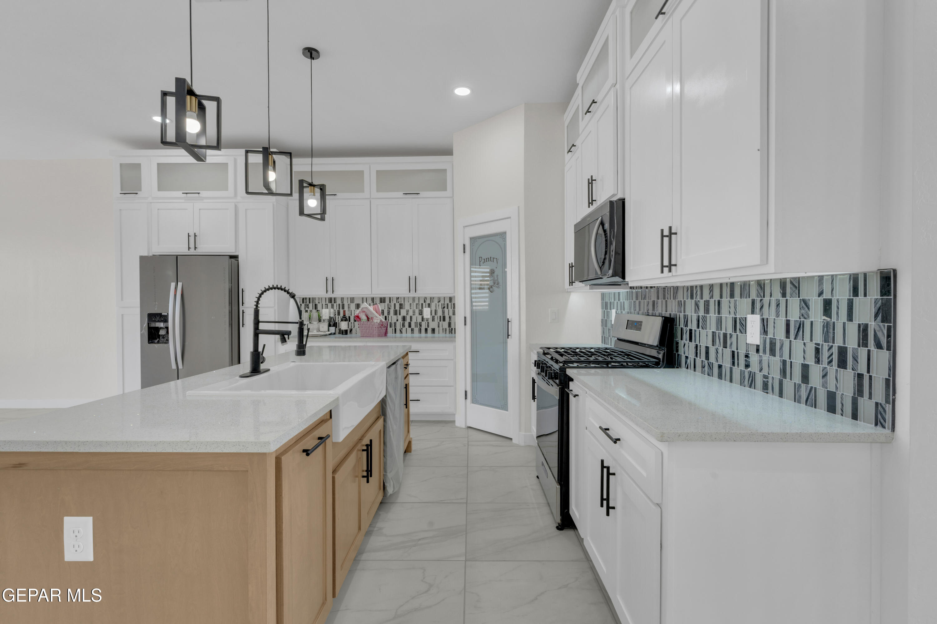 340 Burbridge Road Clint, TX 79836 - Photo 22 of 56 12 (10)