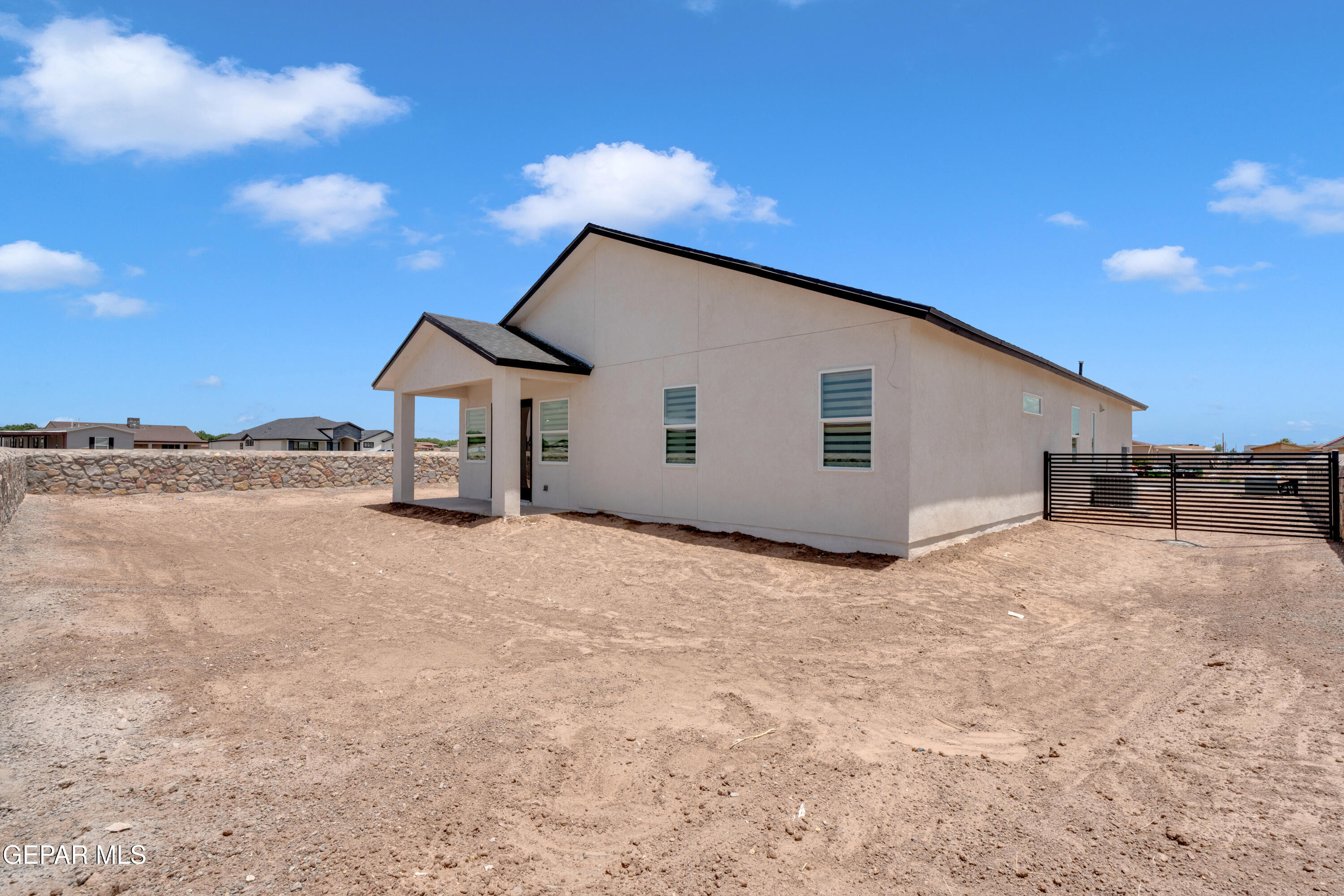 340 Burbridge Road Clint, TX 79836 - Photo 56 of 56 16 (3)