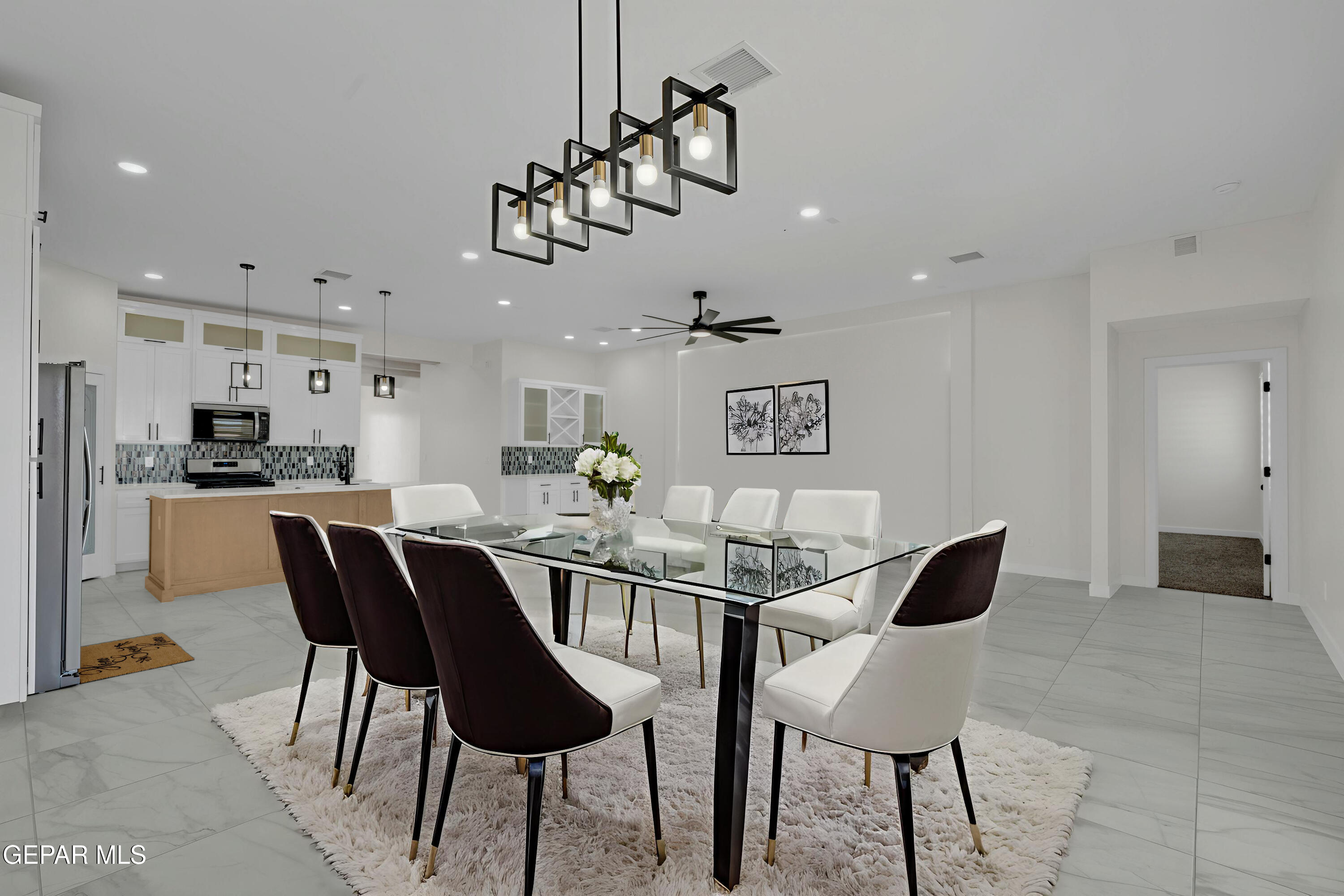 340 Burbridge Road Clint, TX 79836 - Photo 6 of 56 12 (3)2