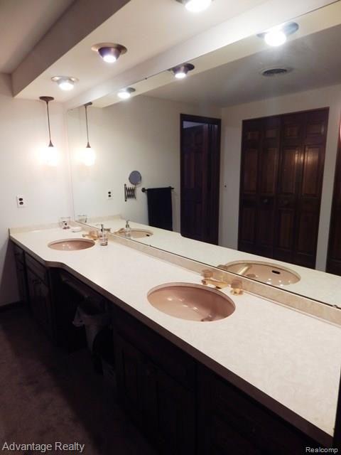 54095 Baker Road New Baltimore, MI 48047 - Photo 32 of 57 DSCN5580.JPG