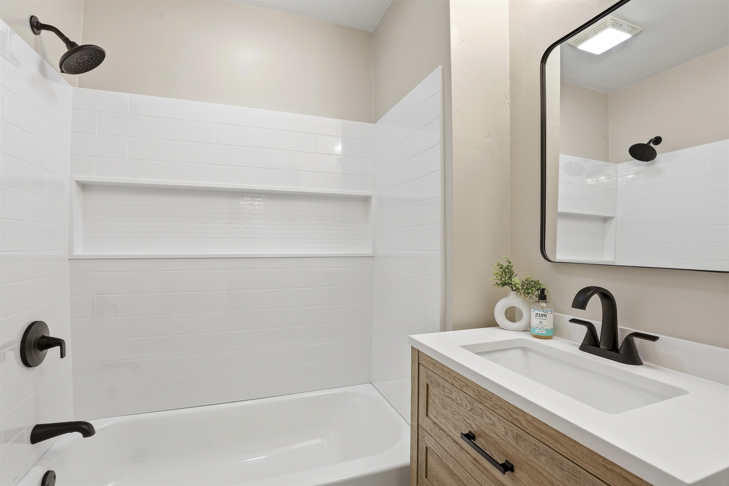 519 West Summer Street Appleton, WI 54911 - Photo 7 of 21
