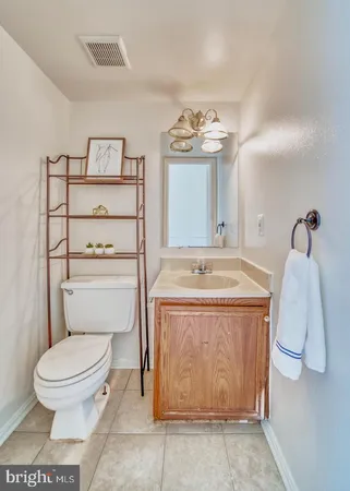 $2,800 | 4936 McFarland Drive, Fairfax, VA 22032