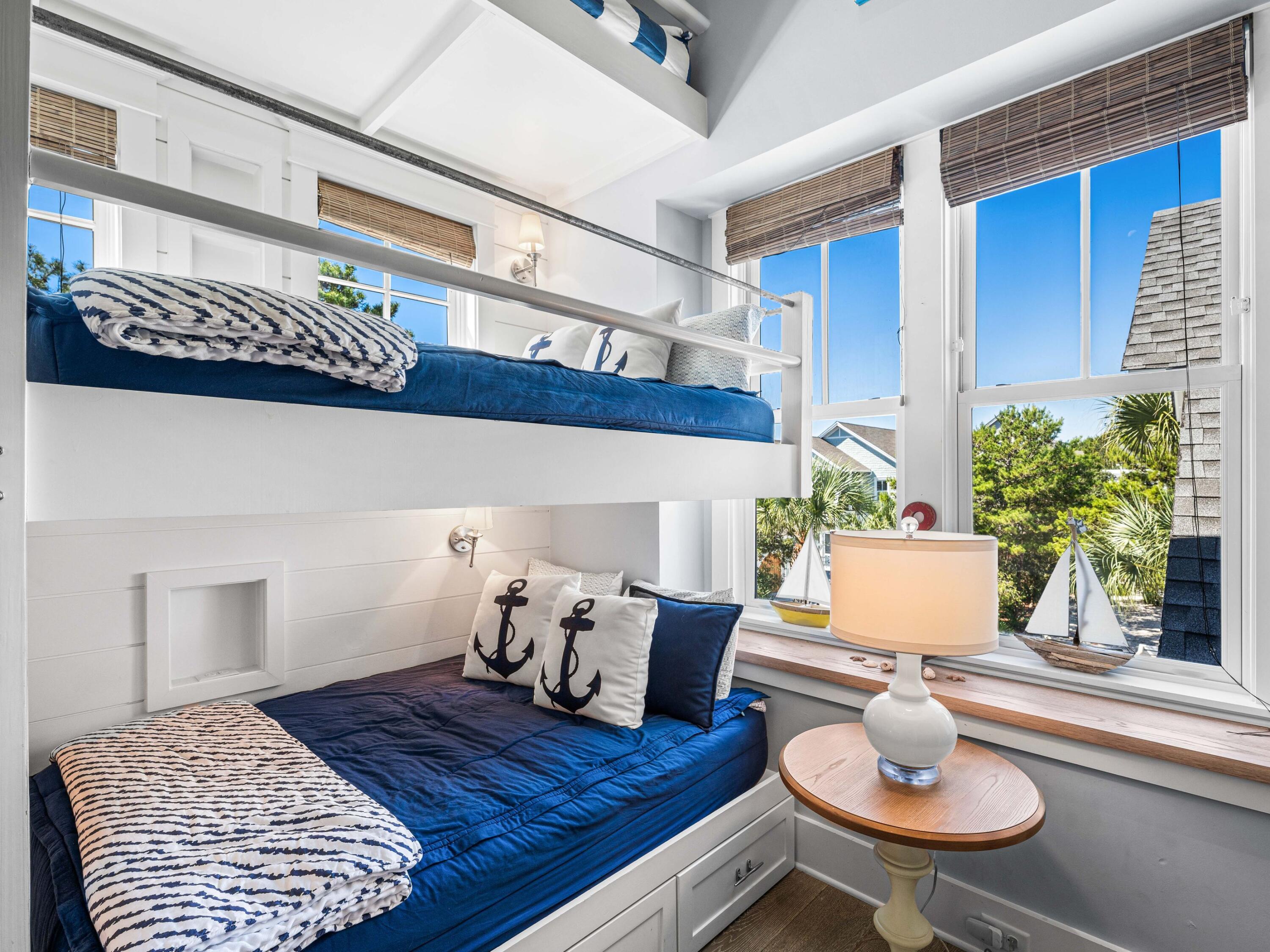 52 North Shingle Lane Watersound, FL 32461 - Photo 42 of 66 a living room with furniture and a rug