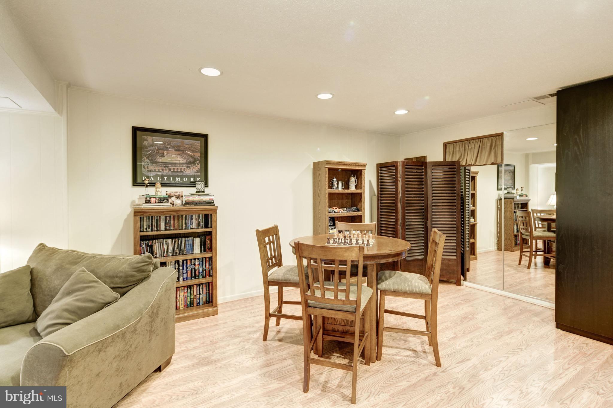 3653 Rockberry Road Baltimore, MD 21234 - Photo 16 of 23 Family Room