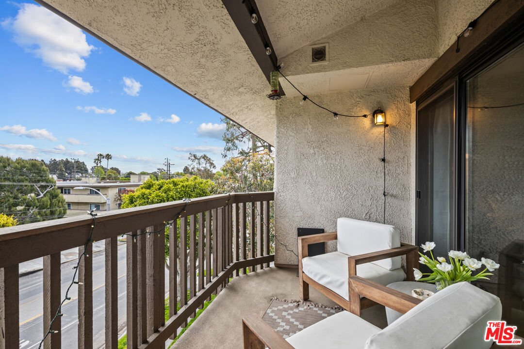 8601 Falmouth Avenue, Unit 404 Playa del Rey, CA 90293 - Photo 6 of 28 a view of balcony with furniture