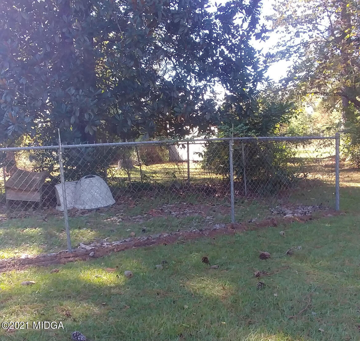 7325 Nowell Road South Macon, GA 31216 - Photo 17 of 18 a view of a backyard