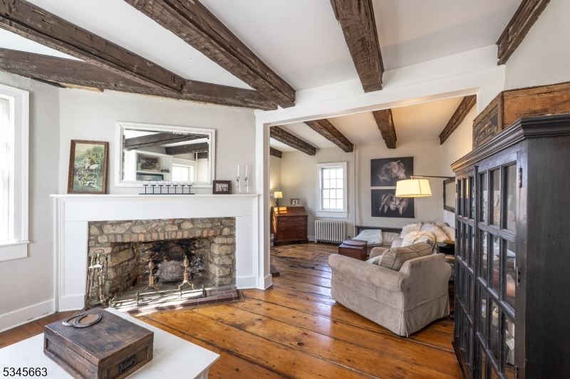 112 Pleasant Grove Road Long Valley, NJ 07853 - Photo 9 of 50