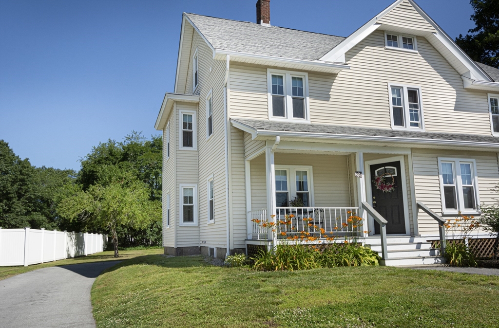 29 Maple Street, Unit 2 Uxbridge, MA 01569 - Photo 29 of 31 Gallery Image 29