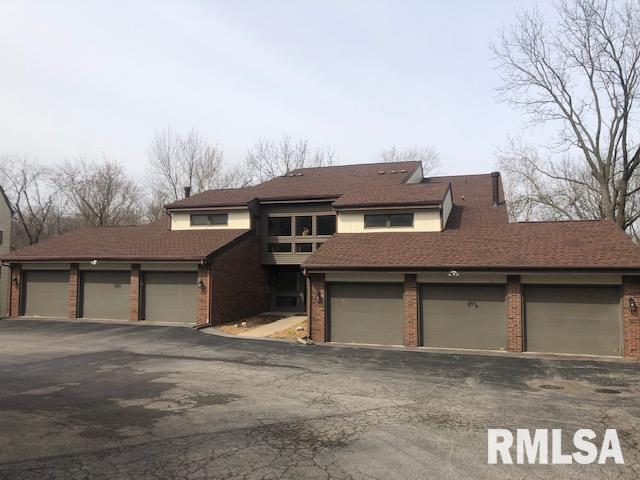 2012 Jeanette Lane, Unit B Springfield, IL 62702 - Photo 1 of 20