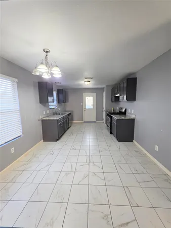 $1,900 | 9514 Manorstone Court, Houston, TX 77044