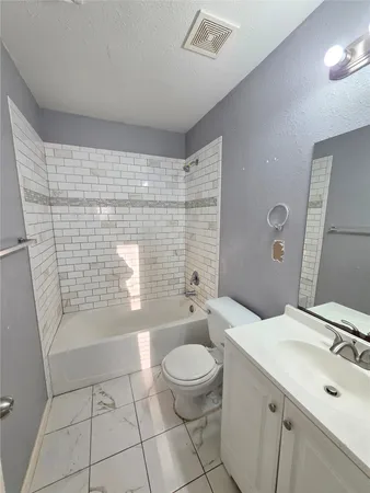 $1,900 | 9514 Manorstone Court, Houston, TX 77044