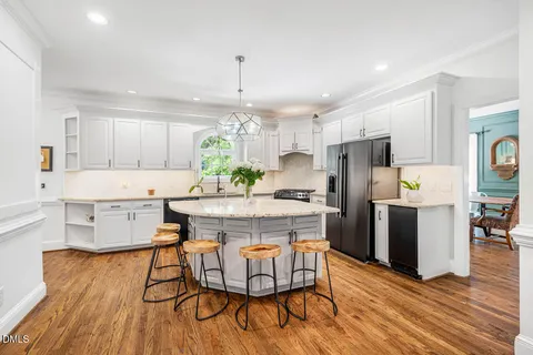 $1,250,000 | 107 Meadowglades Lane, Cary, NC 27518