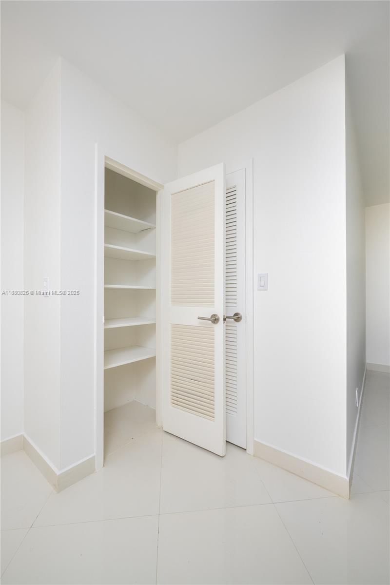 2030 South Ocean Drive, Unit 227 Hallandale Beach, FL 33009 - Photo 28 of 60