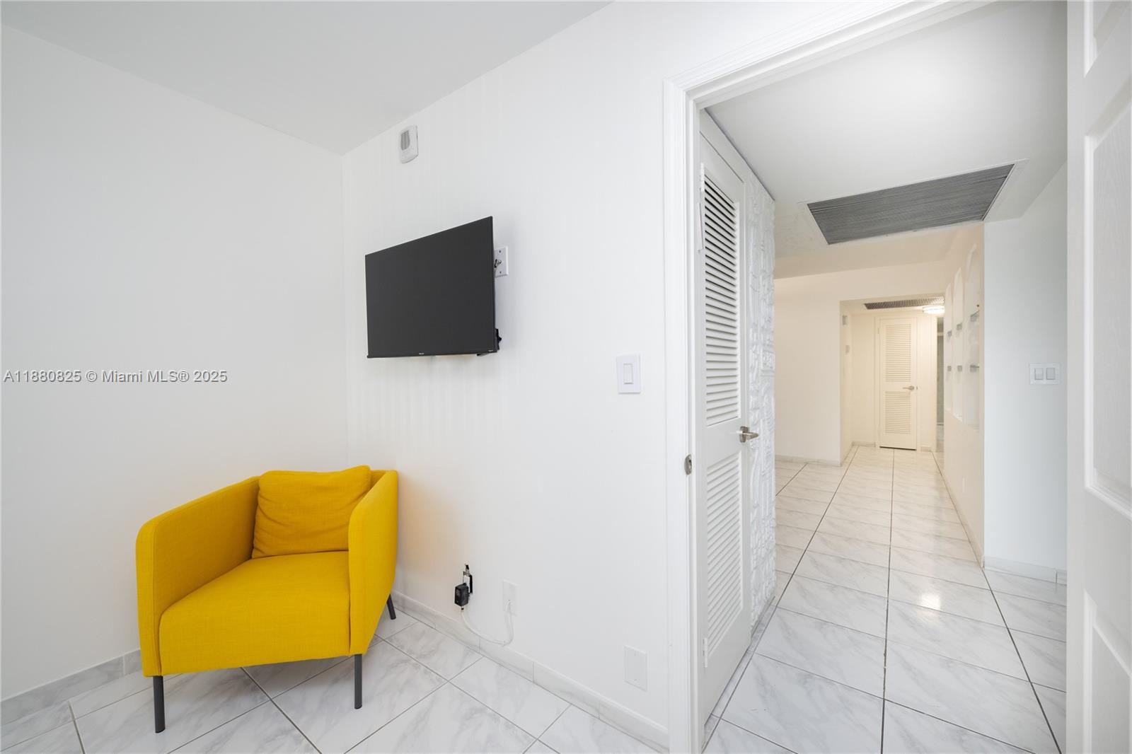 2030 South Ocean Drive, Unit 227 Hallandale Beach, FL 33009 - Photo 32 of 60 3RD BEDROOM