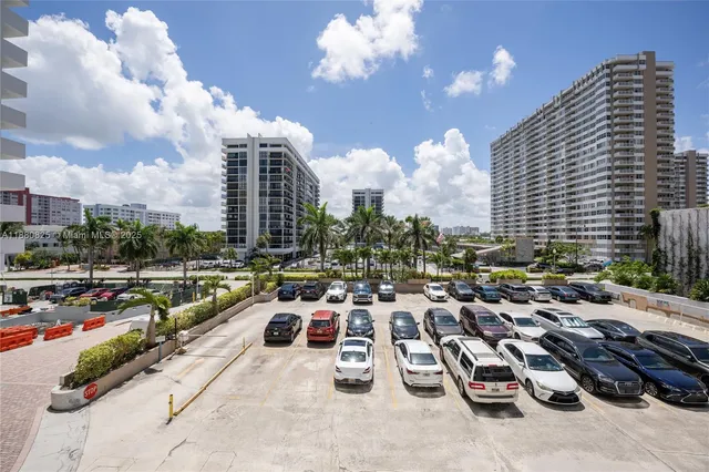 $3,500 | 2030 South Ocean Drive, Unit 227, Hallandale Beach, FL 33009