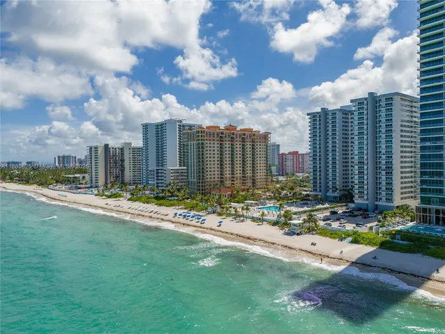 $3,500 | 2030 South Ocean Drive, Unit 227, Hallandale Beach, FL 33009