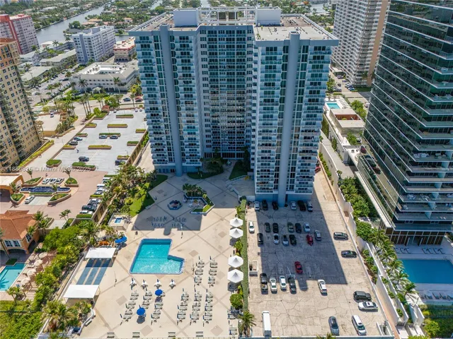 $3,500 | 2030 South Ocean Drive, Unit 227, Hallandale Beach, FL 33009