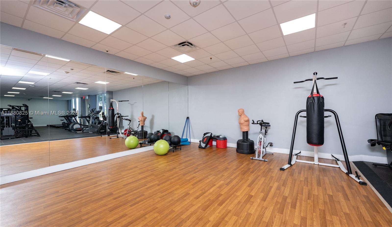 2030 South Ocean Drive, Unit 227 Hallandale Beach, FL 33009 - Photo 49 of 60