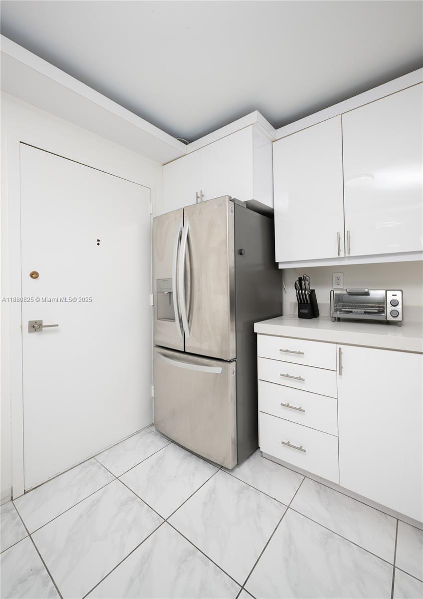 2030 South Ocean Drive, Unit 227 Hallandale Beach, FL 33009 - Photo 10 of 60 MODERN KITCHEN /W SS APPLIENCES