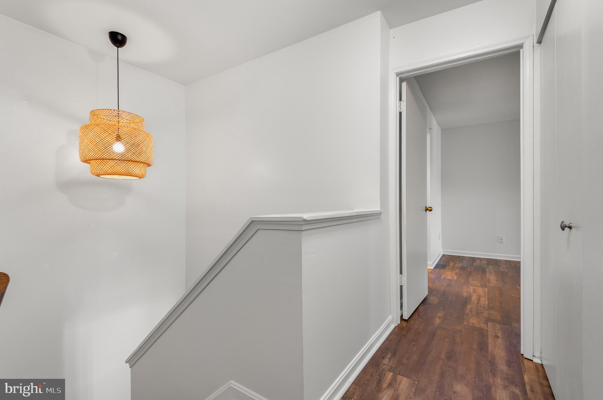4942 Columbia Road, Unit 5 37 Columbia, MD 21044 - Photo 14 of 36 a view of entryway