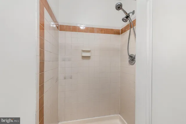 $320,000 | 4942 Columbia Road, Unit 5 37, Columbia, MD 21044