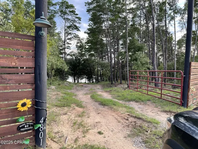 $145,000 | 4801 Lake Ridge Drive, Chipley, FL 32428