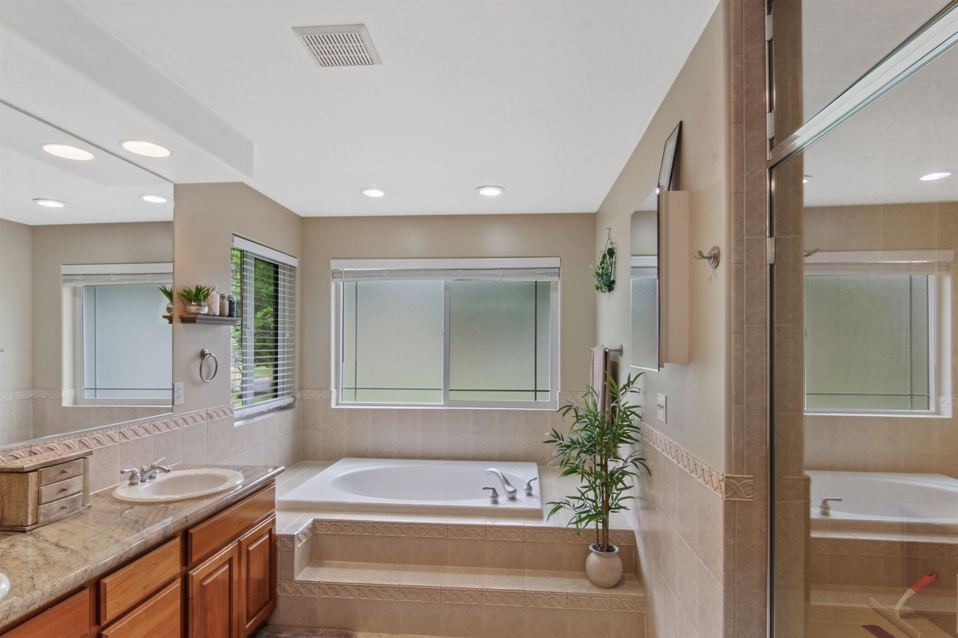 17605 North Kimberly Road Colbert, WA 99005 - Photo 12 of 26