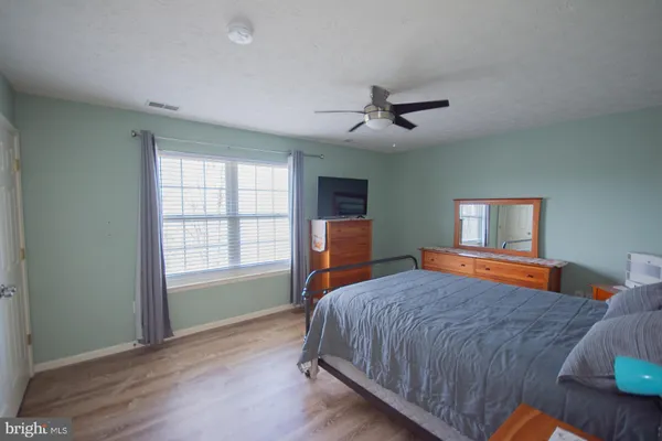 $355,000 | 132 Seabreeze Lane, Winchester, VA 22602