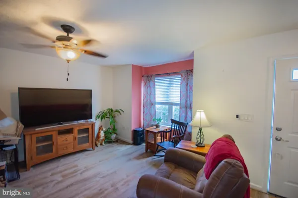 $355,000 | 132 Seabreeze Lane, Winchester, VA 22602