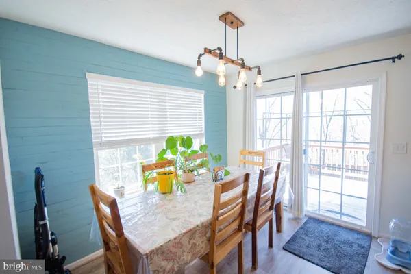 $355,000 | 132 Seabreeze Lane, Winchester, VA 22602