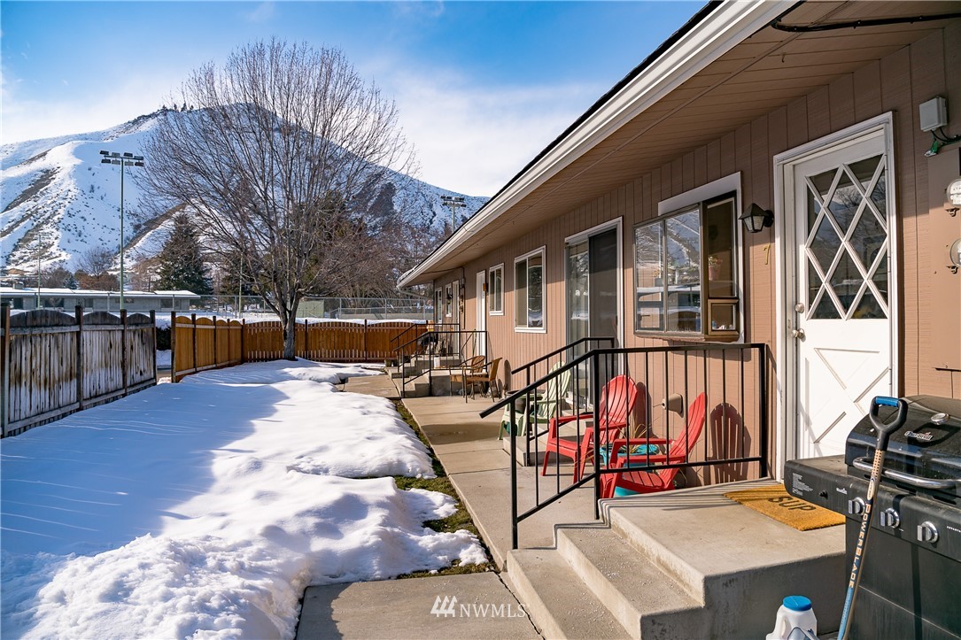 1815 Number 2 Canyon Road, Unit 7 Wenatchee, WA 98801 - Photo 21 of 25