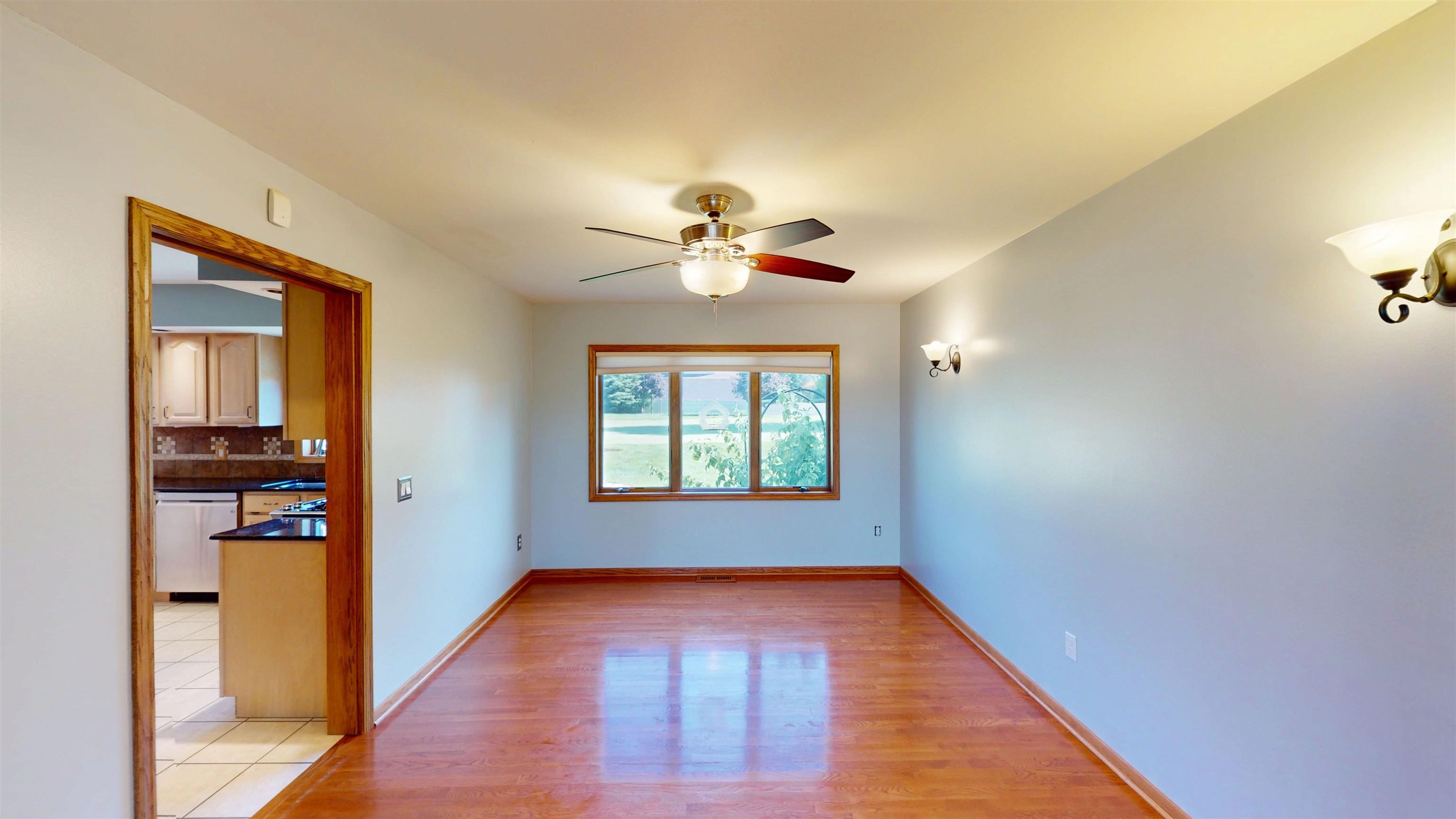 2112 West 3rd Street Marshfield, WI 54449 - Photo 22 of 60