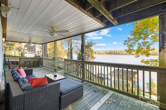 $585,000 | 579 Riverview Drive, Lexington, NC 27292