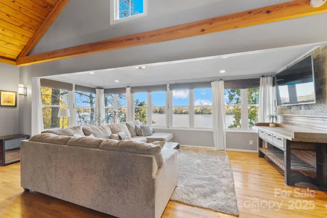 $585,000 | 579 Riverview Drive, Lexington, NC 27292